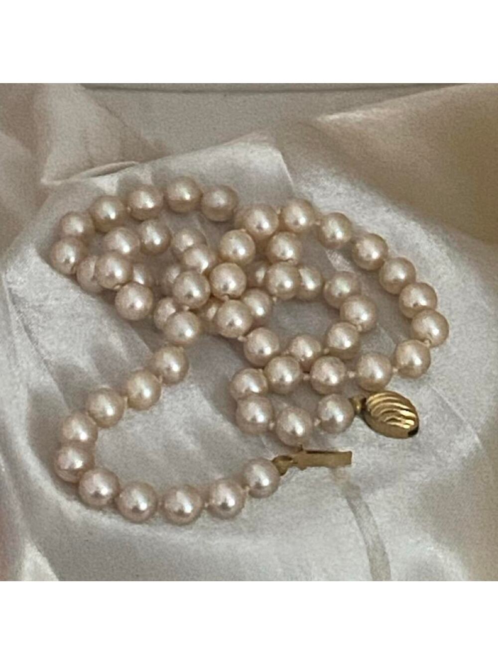 Vintage Signed Marvella Faux Pearl Necklace Gold Tone Clasp Classic Bridal 18”